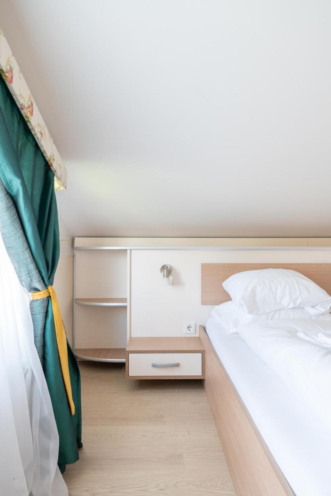 Farawayhomes Aparthotel Near Vienna Airport - Anytime Self Check-In Bruck an der Leitha Luaran gambar