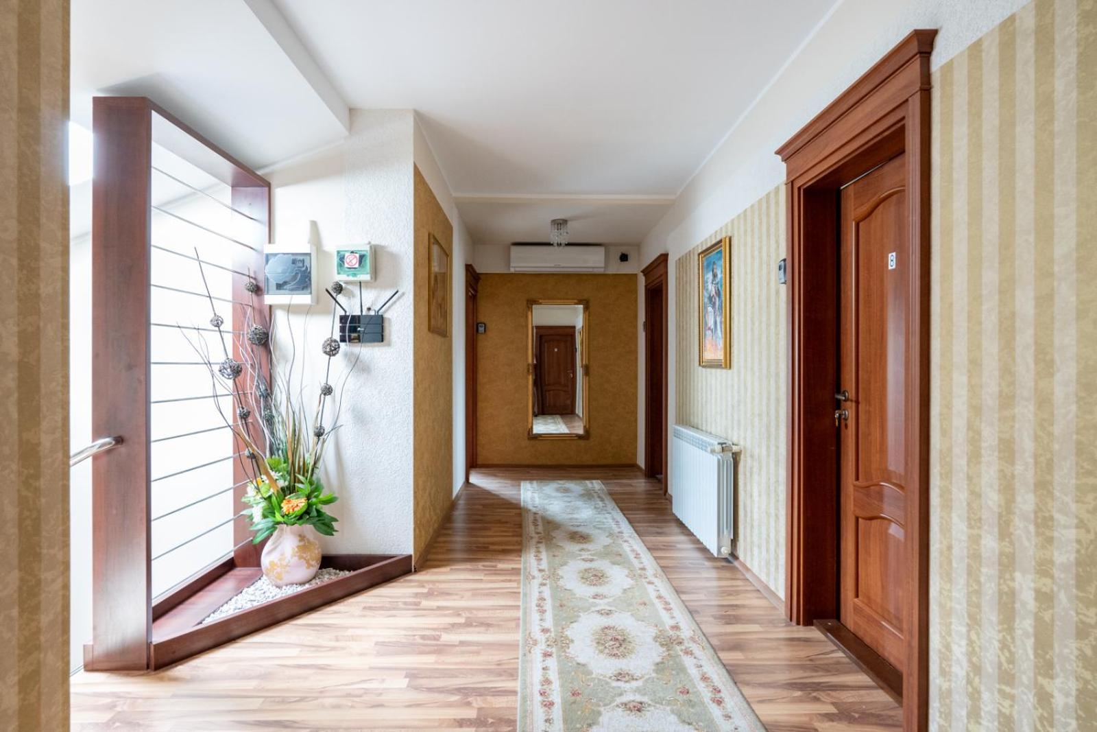 Farawayhomes Aparthotel Near Vienna Airport - Anytime Self Check-In Bruck an der Leitha Luaran gambar