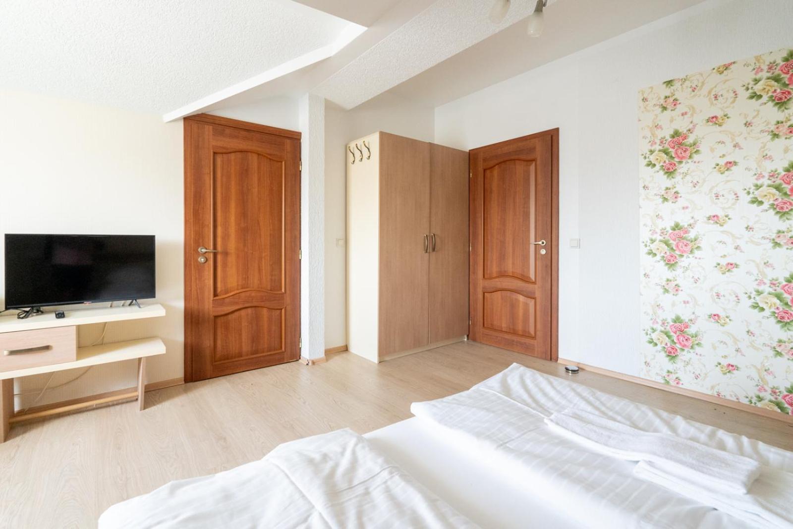 Farawayhomes Aparthotel Near Vienna Airport - Anytime Self Check-In Bruck an der Leitha Luaran gambar