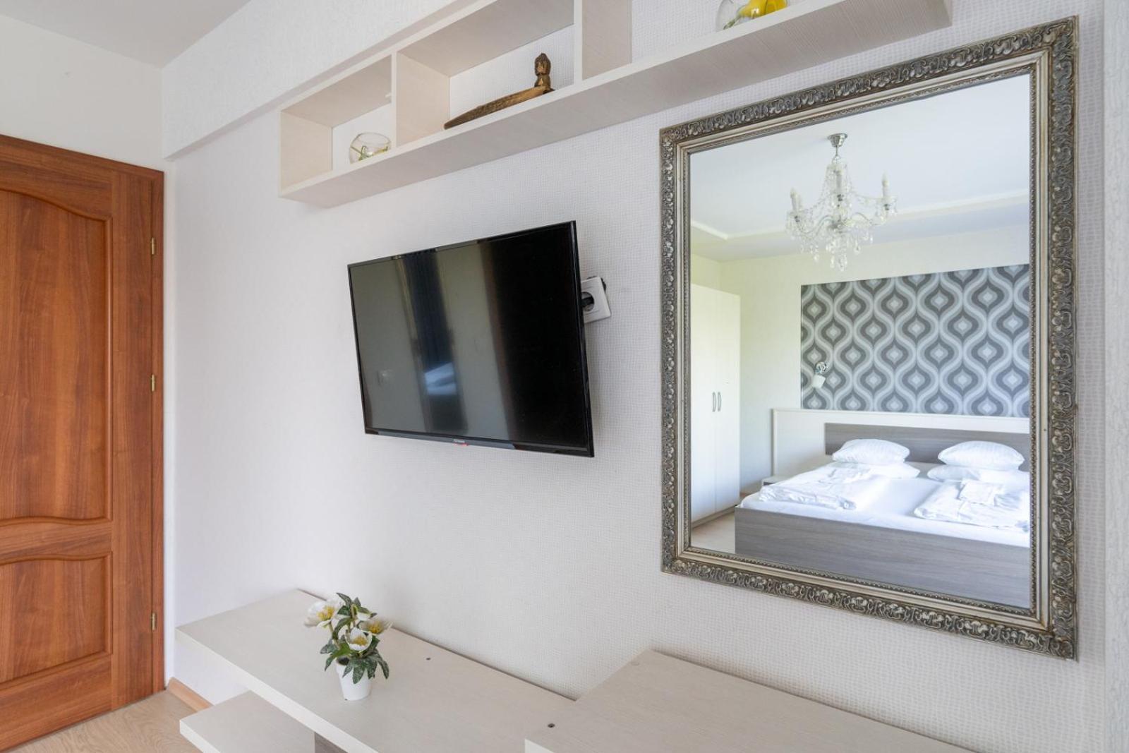 Farawayhomes Aparthotel Near Vienna Airport - Anytime Self Check-In Bruck an der Leitha Luaran gambar