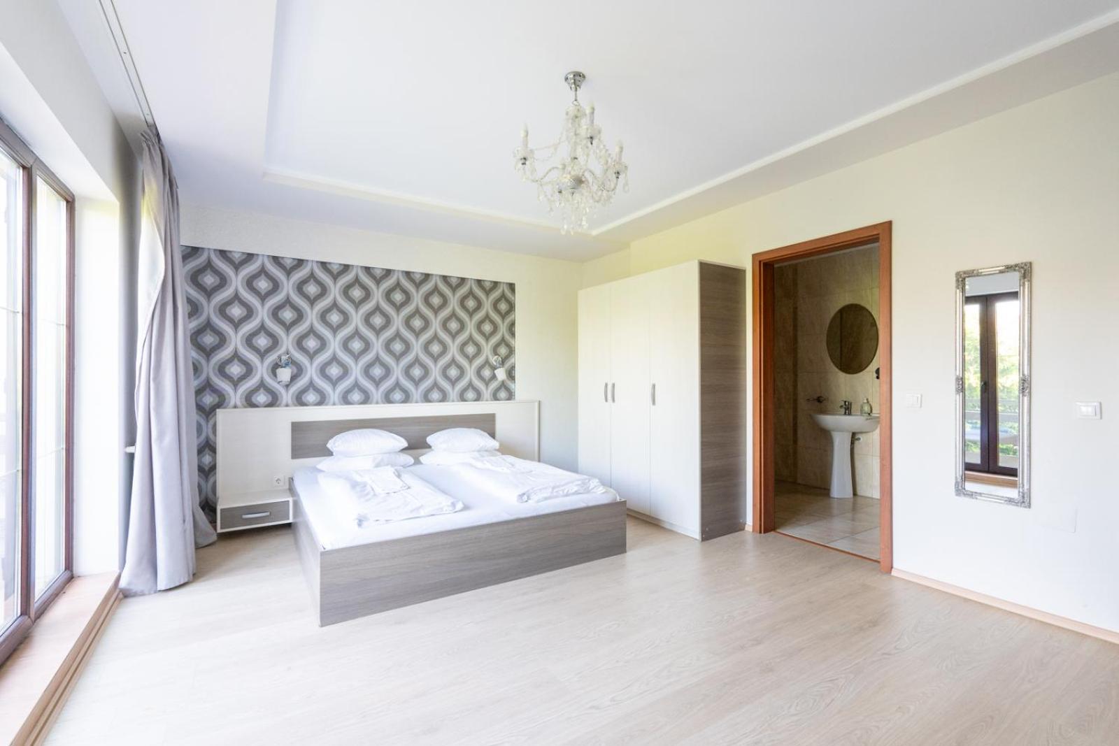 Farawayhomes Aparthotel Near Vienna Airport - Anytime Self Check-In Bruck an der Leitha Luaran gambar